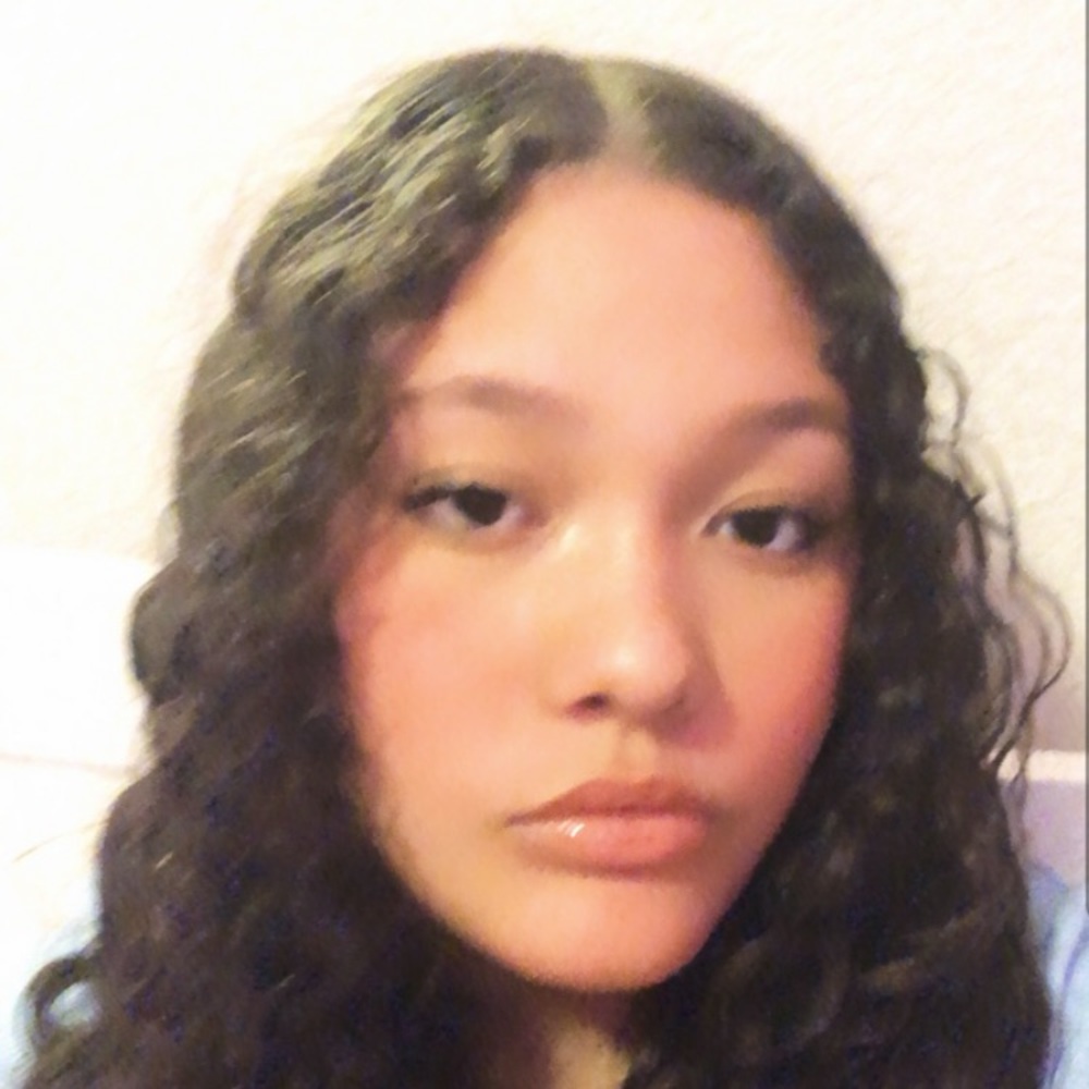 Meet your Posher, Kasiana